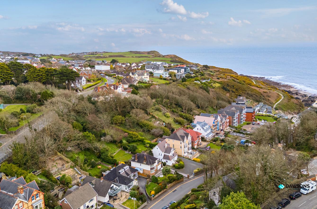 Rotherslade Road, Langland, Swansea, SA3 4QW